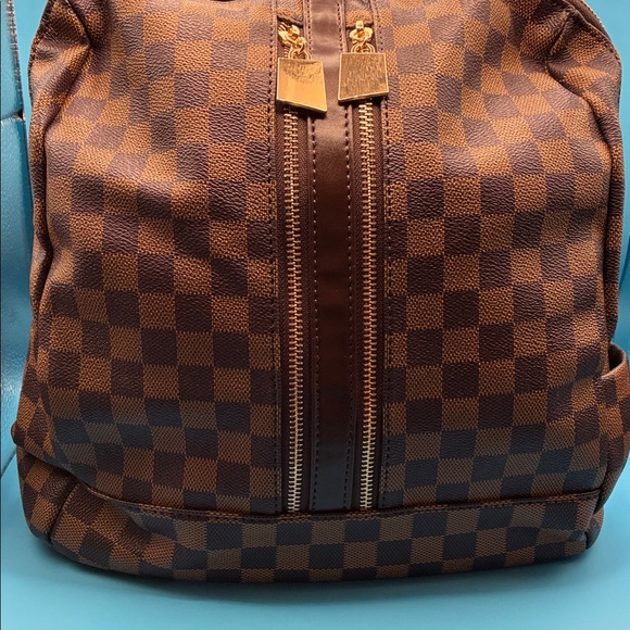 Checkered Backpack - Picture 9 of 11